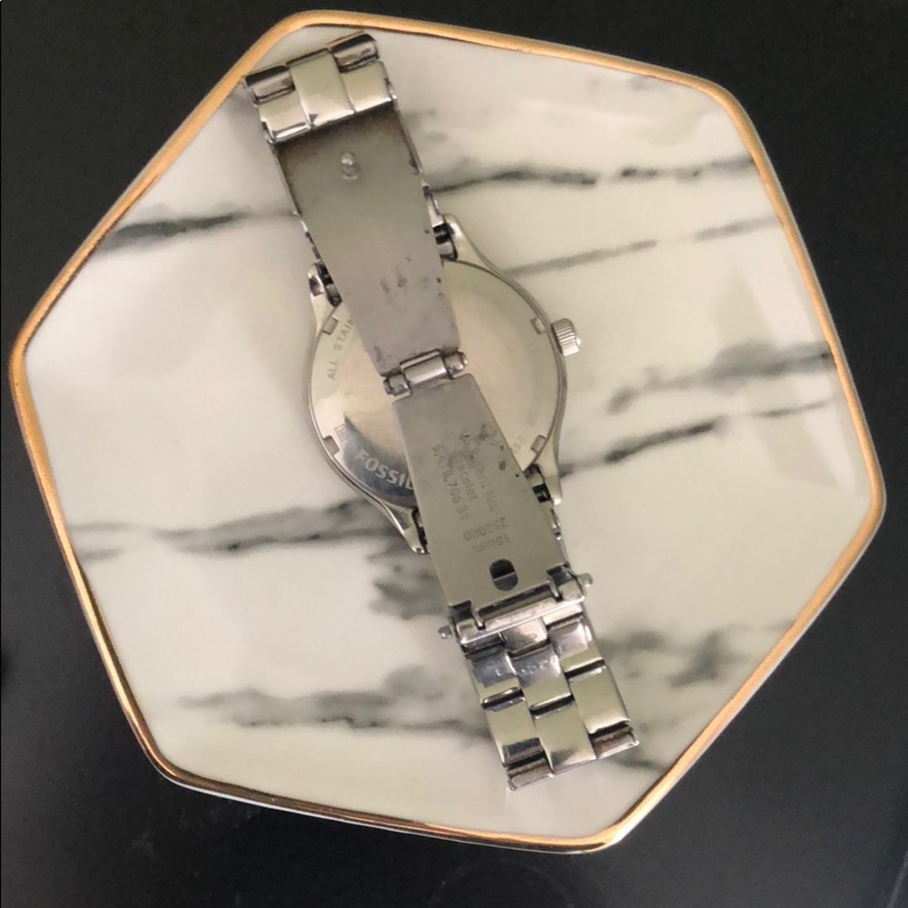 Fossil Watch - Picture 4 of 4